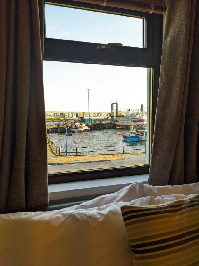 Ferry Inn Stromness Exterior foto
